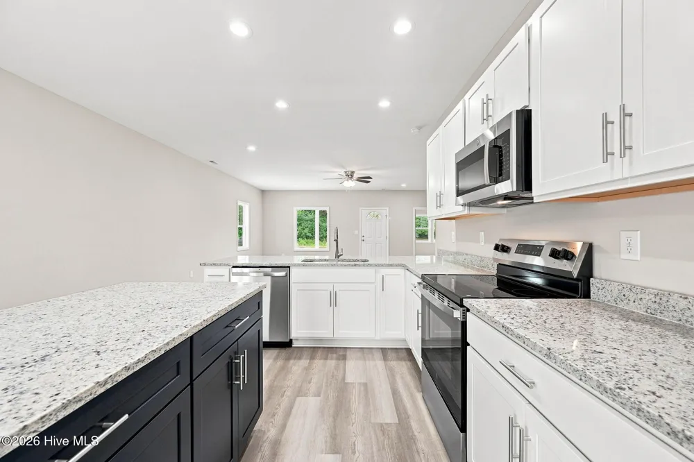 589 Batchelor Road Richlands, NC 28574