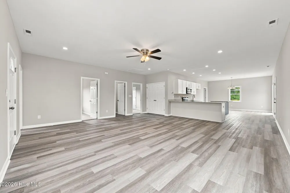 589 Batchelor Road Richlands, NC 28574