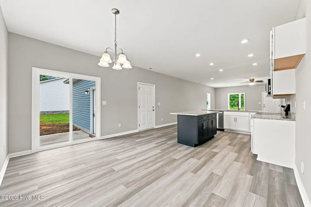 589 Batchelor Road Richlands, NC 28574