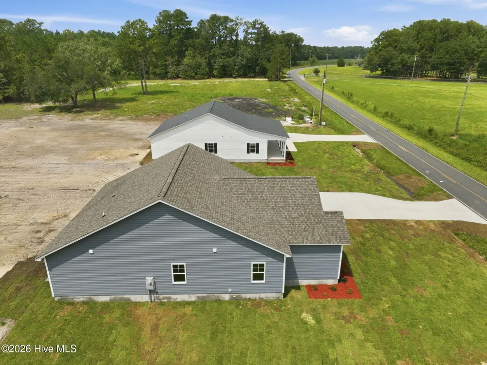 589 Batchelor Road Richlands, NC 28574
