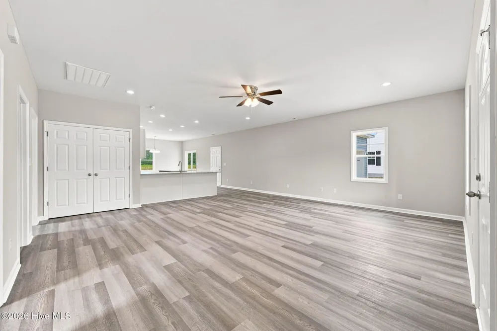 589 Batchelor Road Richlands, NC 28574