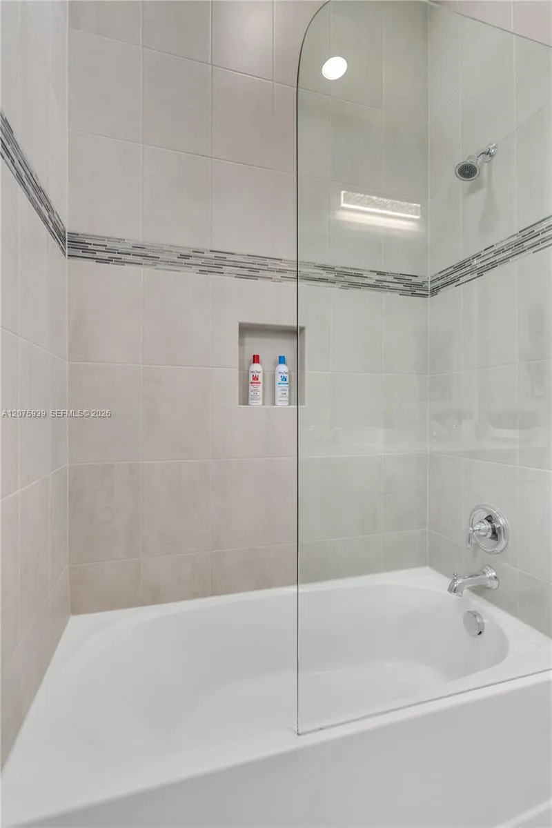 15769 Hummingbird Ln Westlake, FL 33470