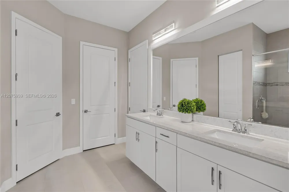 15769 Hummingbird Ln Westlake, FL 33470