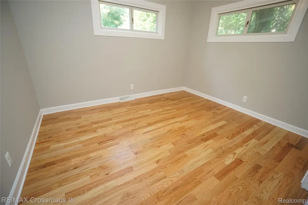 46026 Traskos Street Sumpter Township, MI 48111