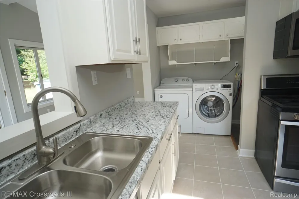 46026 Traskos Street Sumpter Township, MI 48111