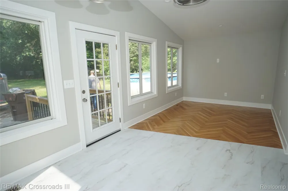 46026 Traskos Street Sumpter Township, MI 48111