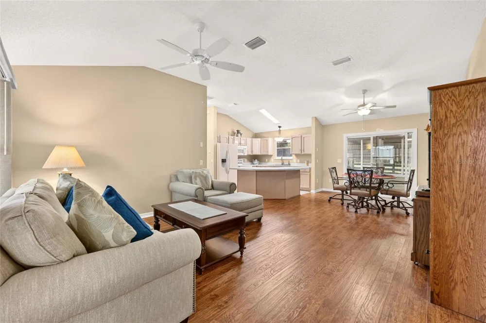 168 PALERMO PLACE Lady Lake, FL 32159
