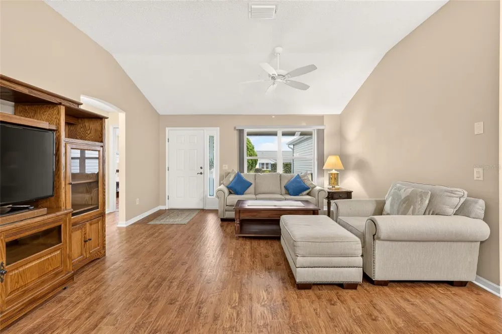 168 PALERMO PLACE Lady Lake, FL 32159