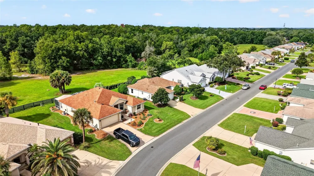 168 PALERMO PLACE Lady Lake, FL 32159