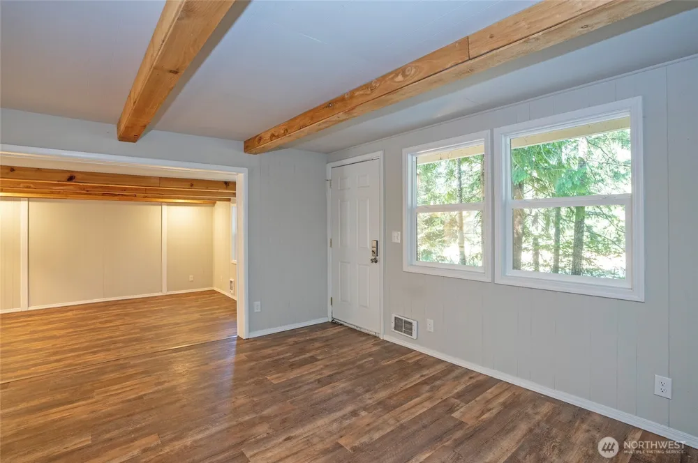 120 Cascade Drive Packwood, WA 98361