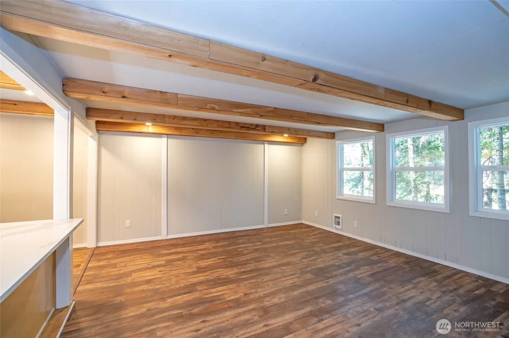 120 Cascade Drive Packwood, WA 98361