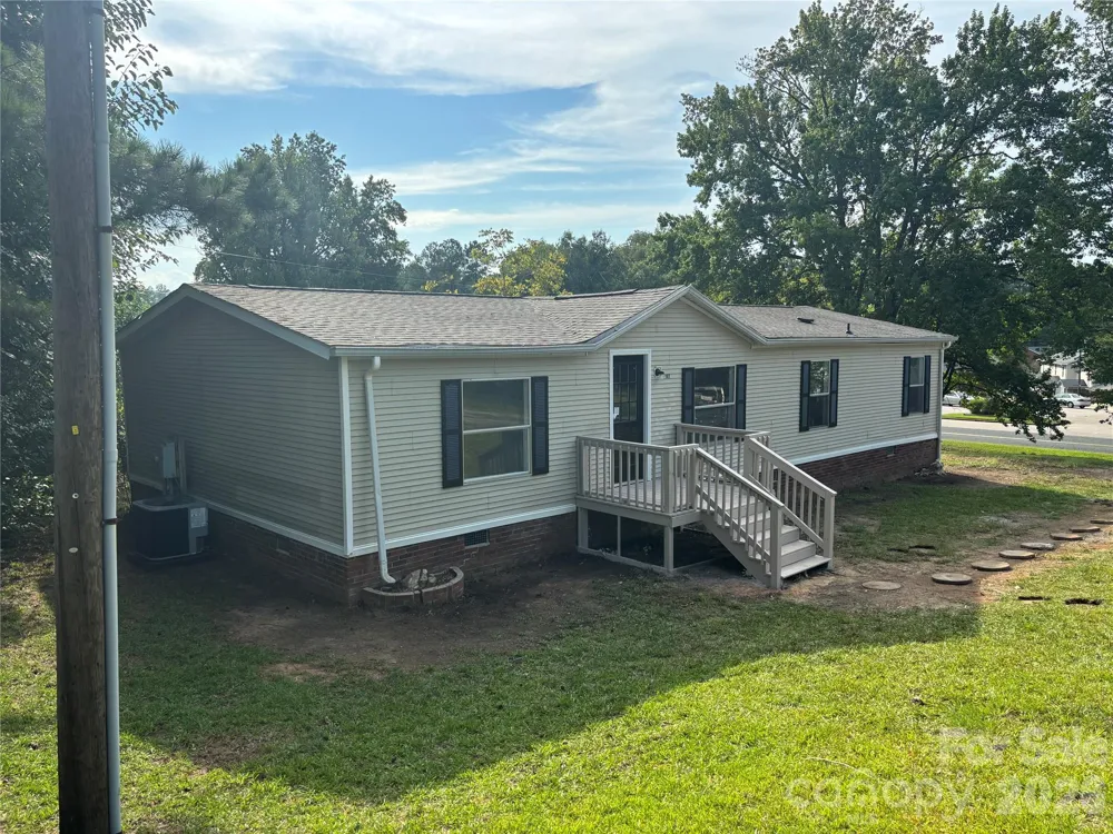 141 Patricia Street Lancaster, SC 29720