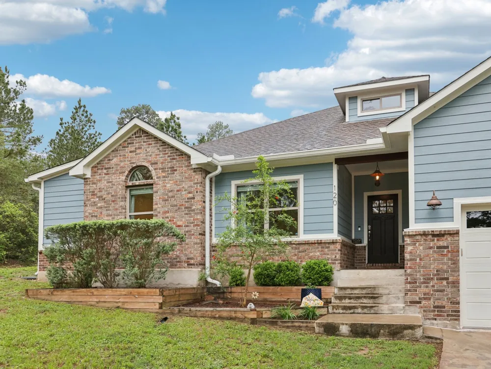 120 Pukoo Drive Bastrop, TX 78602