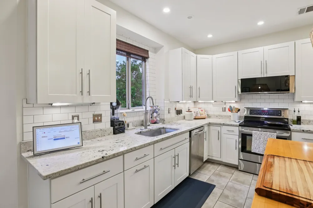 120 Pukoo Drive Bastrop, TX 78602
