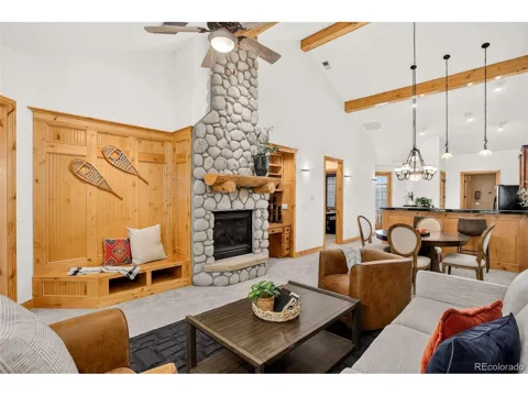 31276 Stone Canyon Road #204