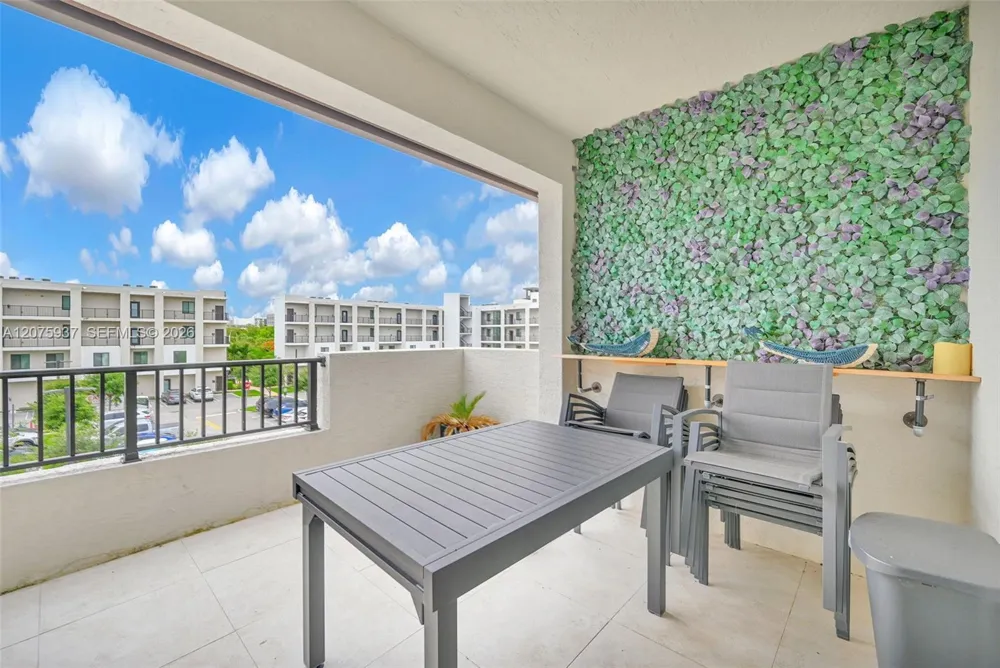 4256 NW 83rd Ave Doral, FL 33166