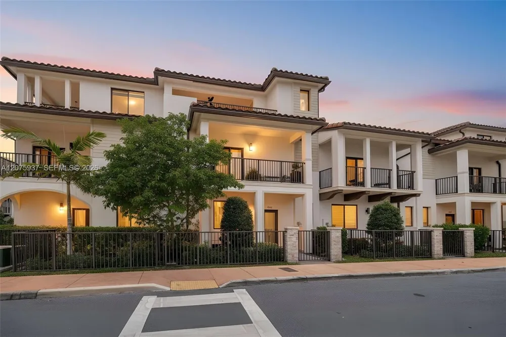 4256 NW 83rd Ave Doral, FL 33166