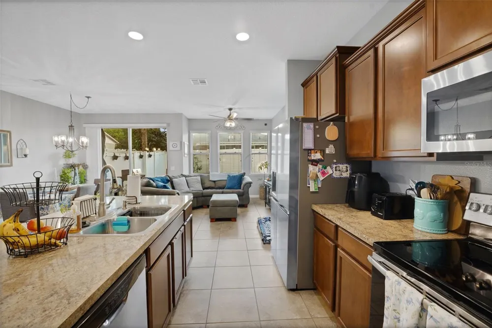 1664 PETERSON PLACE Sanford, FL 32773