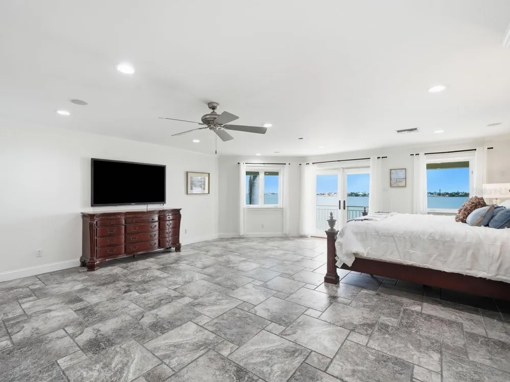 Address Not Shown St Pete Beach, FL 33706