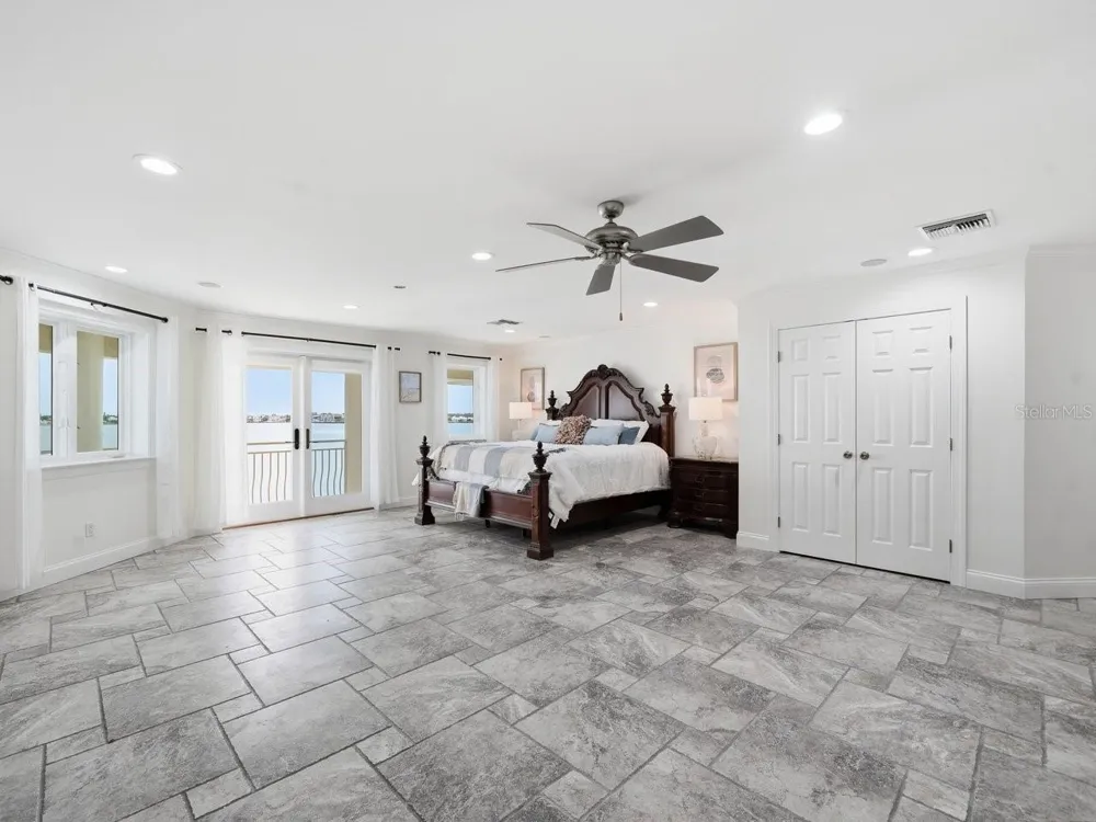 Address Not Shown St Pete Beach, FL 33706