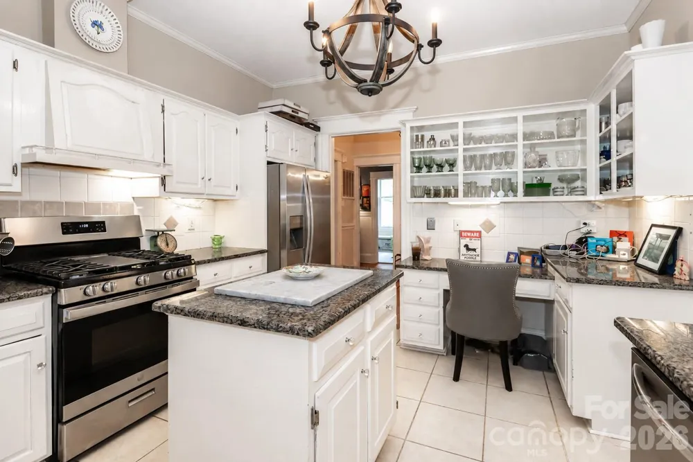 804 E Broad Street Statesville, NC 28677
