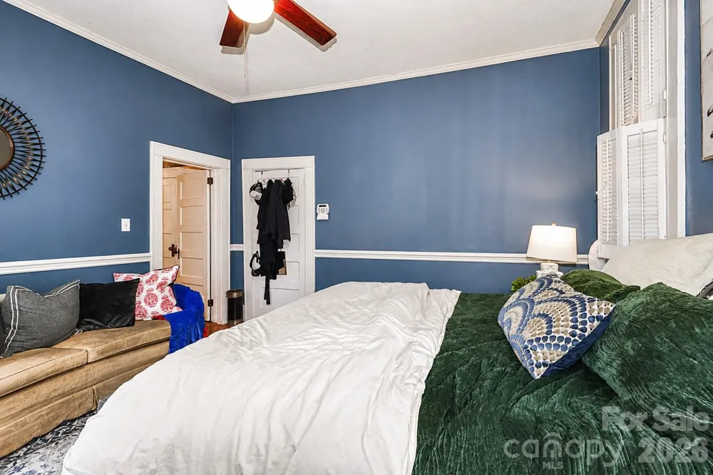 804 E Broad Street Statesville, NC 28677