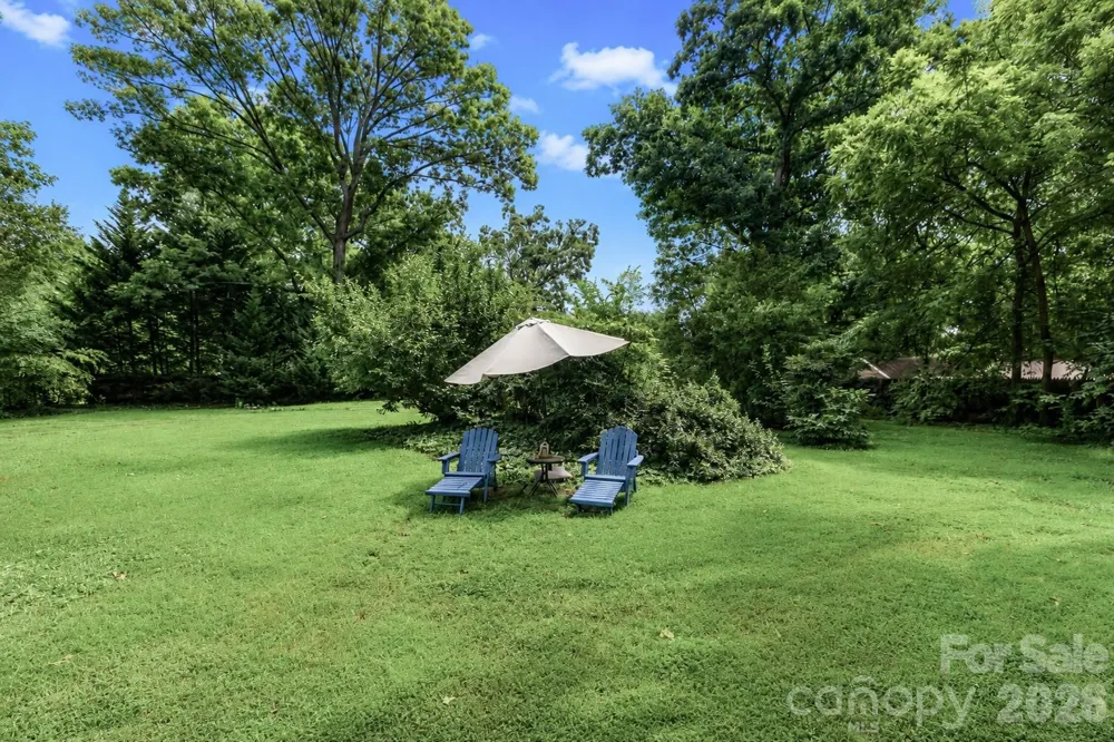 804 E Broad Street Statesville, NC 28677