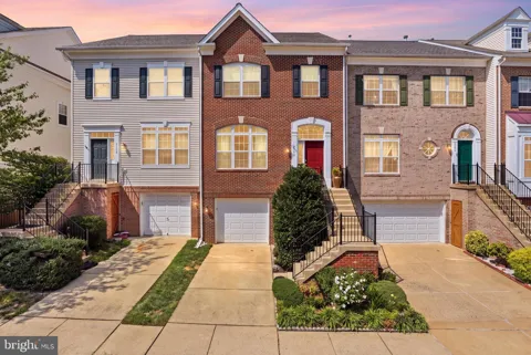 7348 BLOOMINGTON COURT
