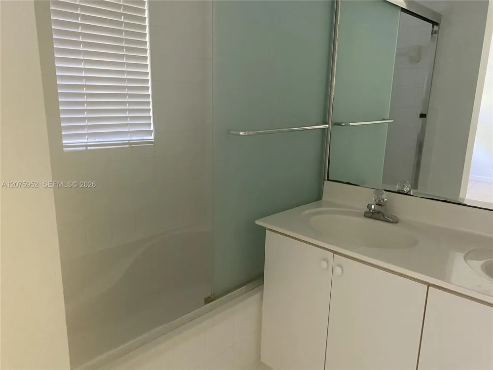 8830 W Flagler St #9 Miami, FL 33174