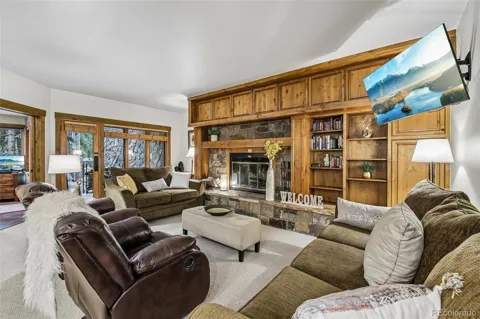 1207 W Keystone Road #2703