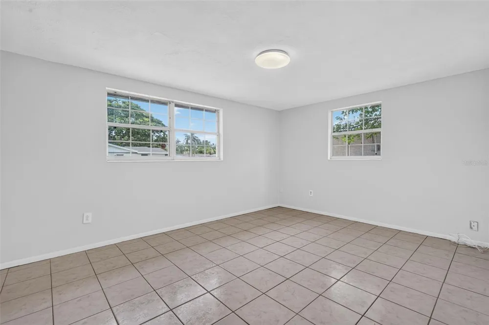 3852 SUNRAY DRIVE Holiday, FL 34691