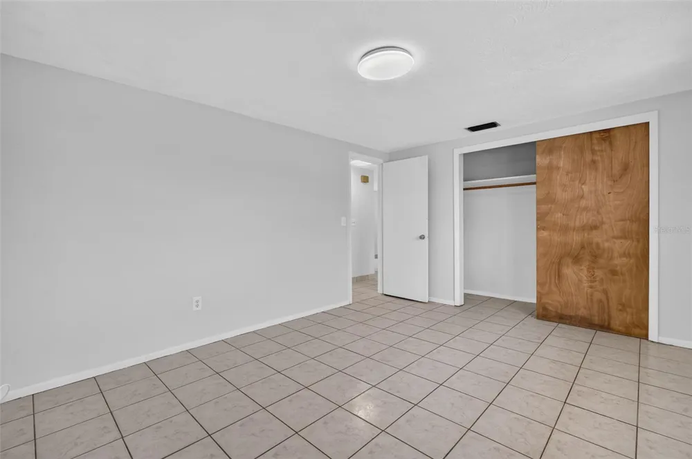 3852 SUNRAY DRIVE Holiday, FL 34691