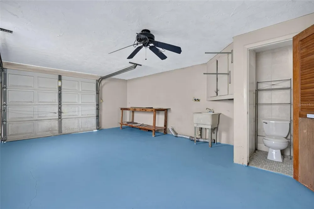 3852 SUNRAY DRIVE Holiday, FL 34691