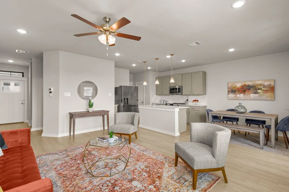 253 FIELDWOOD DRIVE #B Buda, TX 78610