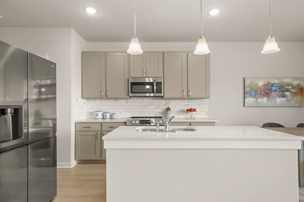 253 FIELDWOOD DRIVE #B Buda, TX 78610
