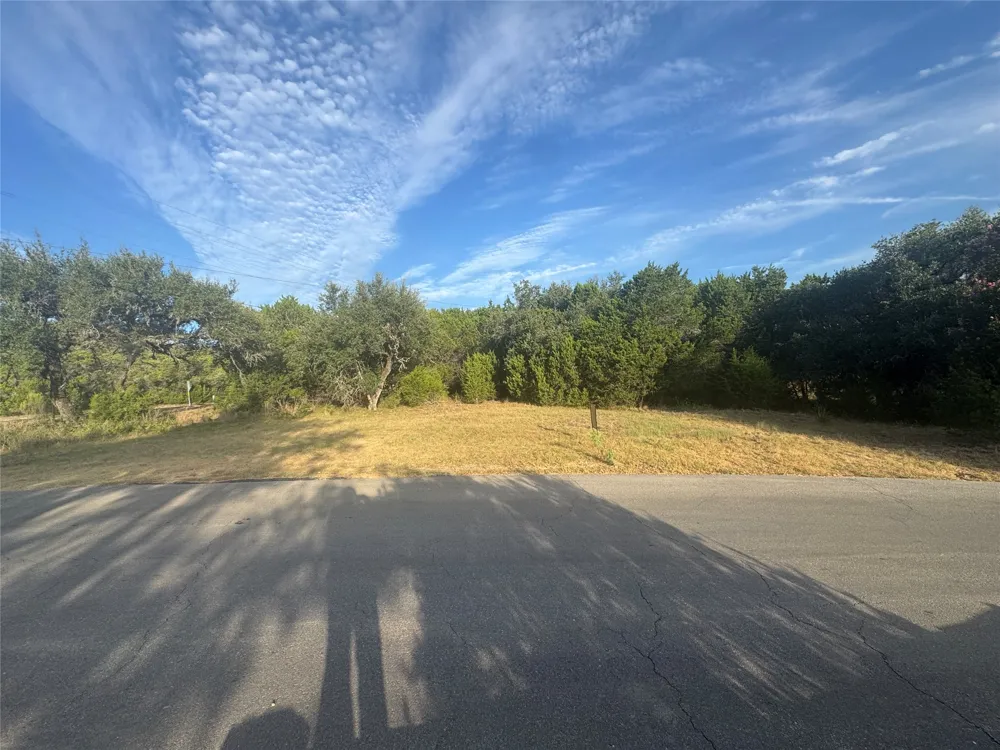 238 WOODCREEK DRIVE Wimberley, TX 78676