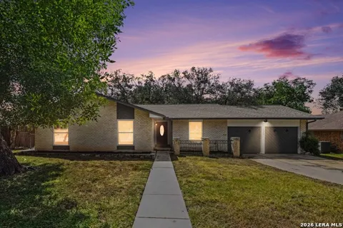 16310 Deer Pass