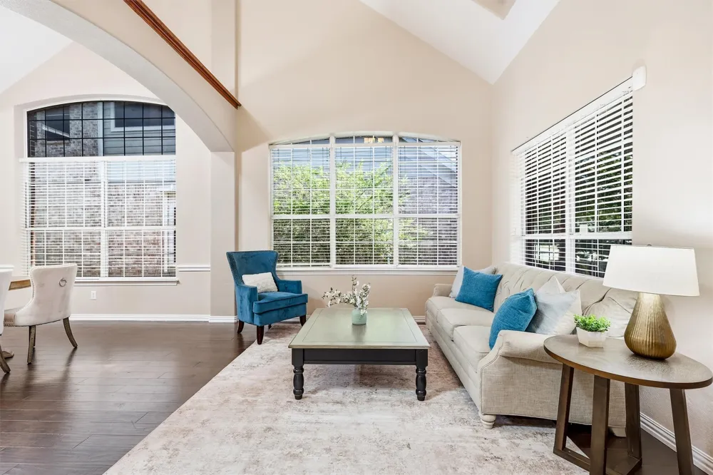 8912 Wyatt Circle Lantana, TX 76226