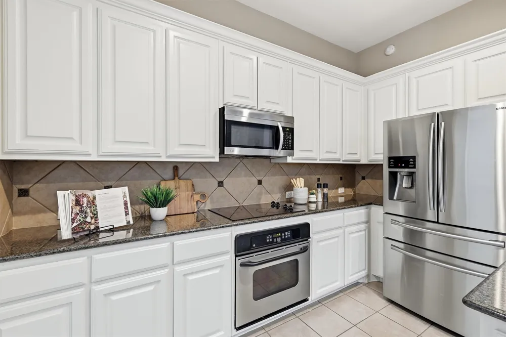 8912 Wyatt Circle Lantana, TX 76226