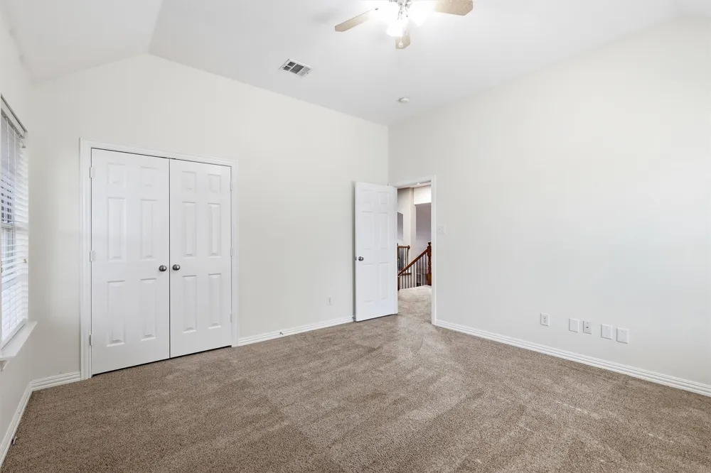8912 Wyatt Circle Lantana, TX 76226