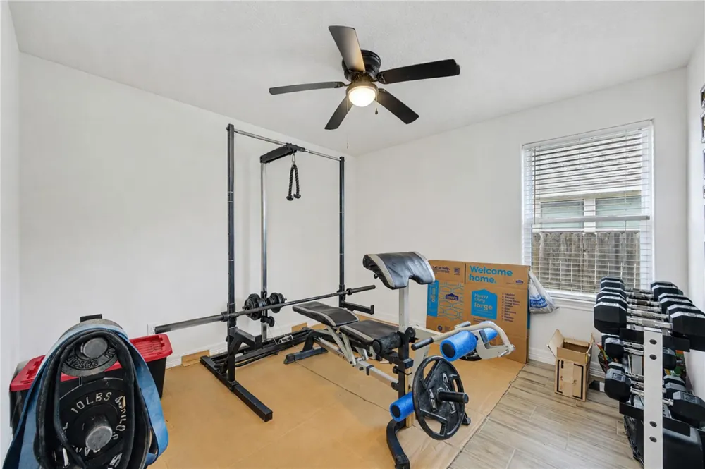 7610 Avenue G Beasley, TX 77417