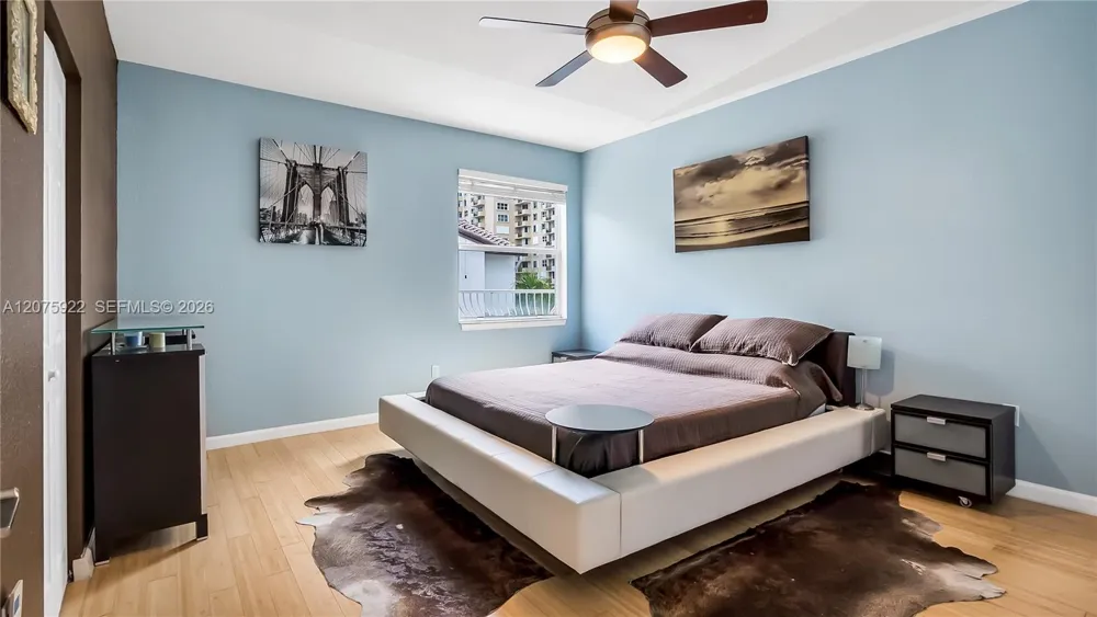 2005 Ocean Walk ter Lauderdale By The Sea, FL 33062