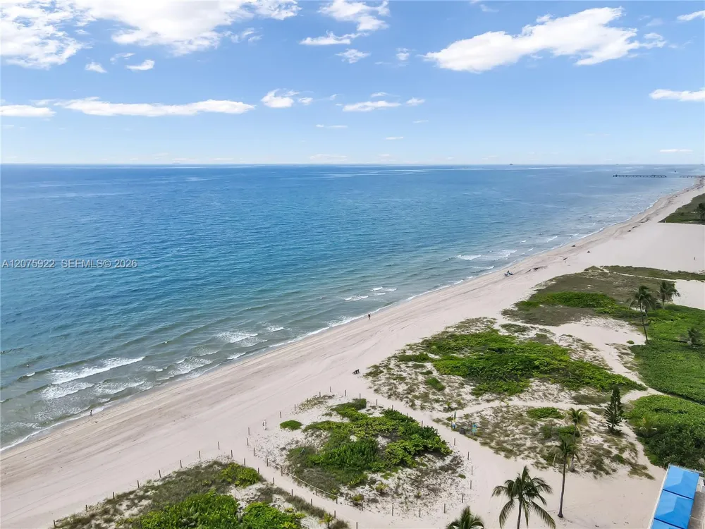 2005 Ocean Walk ter Lauderdale By The Sea, FL 33062