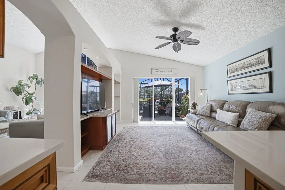 5026 PRAIRIE DUNES VILLAGE CIRCLE Lake Worth, FL 33463