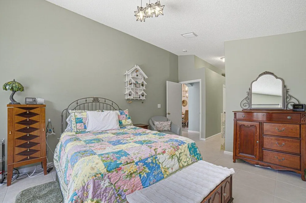 5026 PRAIRIE DUNES VILLAGE CIRCLE Lake Worth, FL 33463