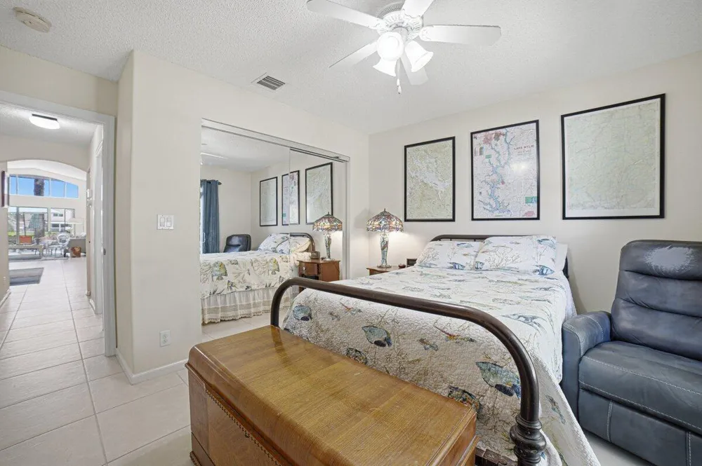 5026 PRAIRIE DUNES VILLAGE CIRCLE Lake Worth, FL 33463