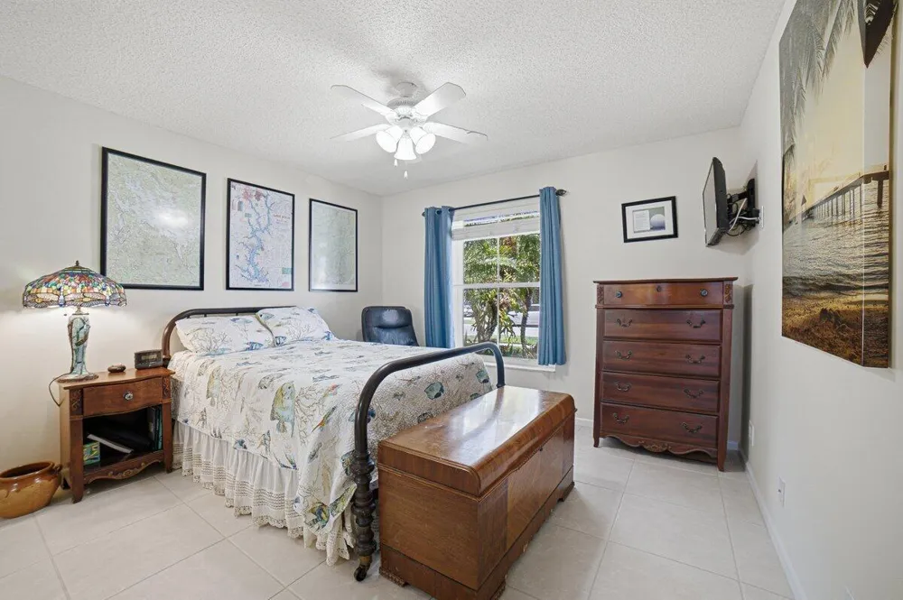 5026 PRAIRIE DUNES VILLAGE CIRCLE Lake Worth, FL 33463