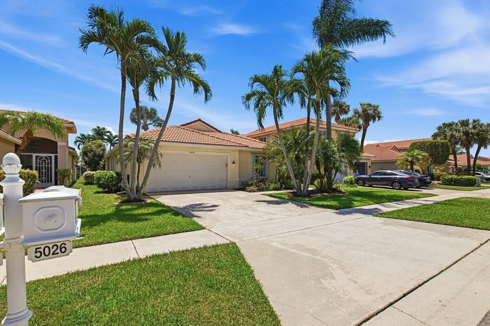 5026 PRAIRIE DUNES VILLAGE CIRCLE Lake Worth, FL 33463