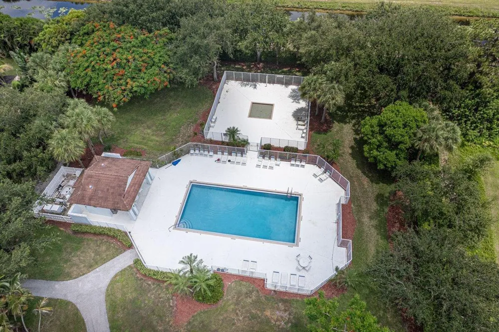 5026 PRAIRIE DUNES VILLAGE CIRCLE Lake Worth, FL 33463