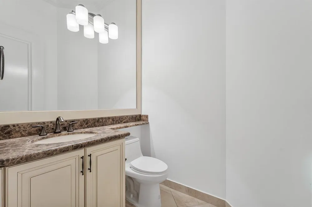 10582 Whitewind Circle Boynton Beach, FL 33473